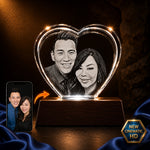 3D crystal heart-shaped photo engraving – anniversary gift, gold-tone display | Crystal 3D Pix