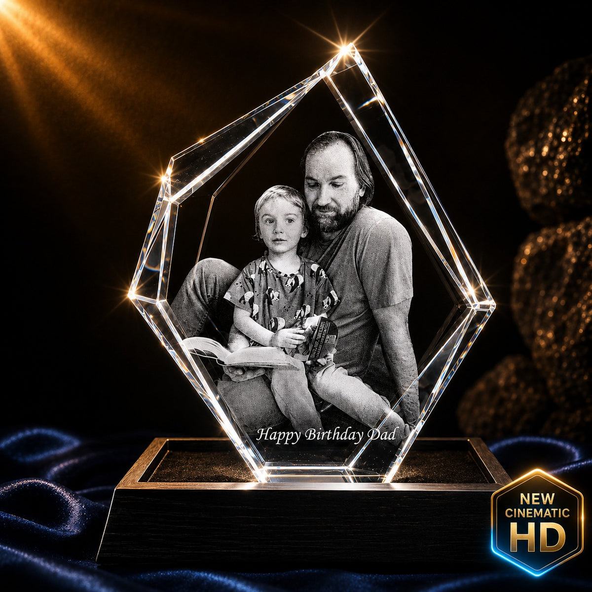 3D crystal iceberg-cut photo engraving – custom photo gift, gold-tone display | Crystal 3D Pix