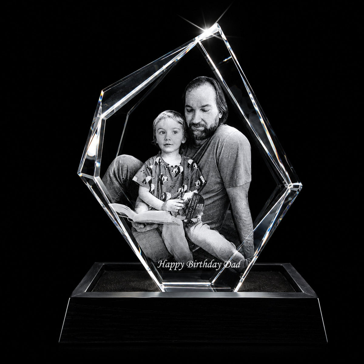 3D crystal iceberg-cut photo engraving – custom photo gift, gold-tone display | Crystal 3D Pix