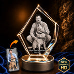 3D crystal iceberg-cut photo engraving – pet photo gift, gold-tone display | Crystal 3D Pix
