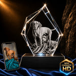 3D crystal iceberg-cut photo engraving – pet photo gift, gold-tone display (alternate) | Crystal 3D Pix