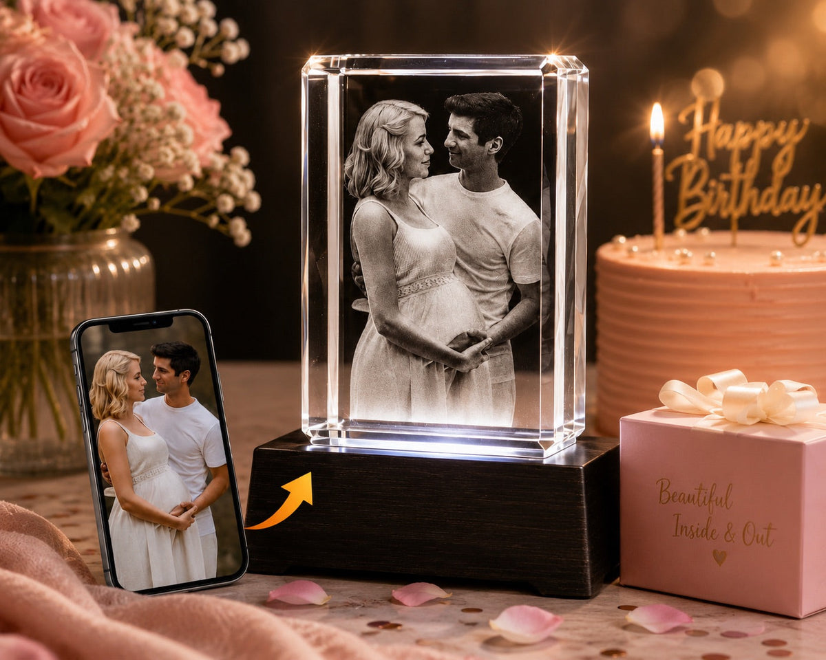 3D crystal rectangle photo engraving – birthday gift, gold-tone display | Crystal 3D Pix