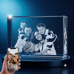 3D crystal rectangle photo engraving – family photo gift, gold-tone display | Crystal 3D Pix