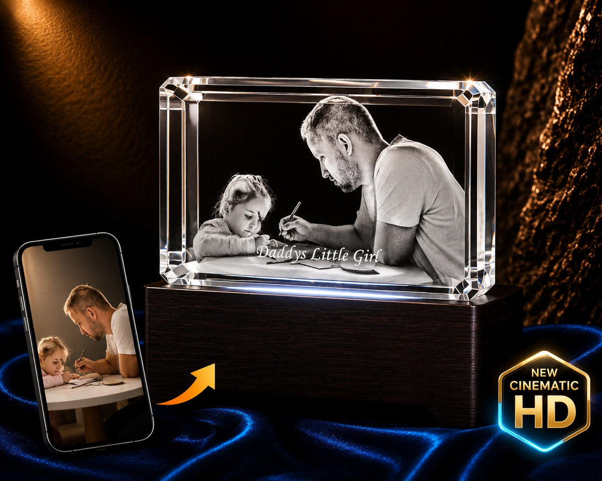 3D crystal horizontal rectangle photo engraving – family photo gift, gold-tone display | Crystal 3D Pix